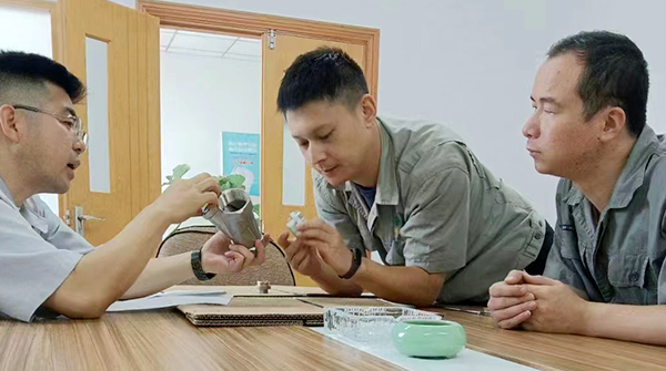 上海若松金属製品株式会社